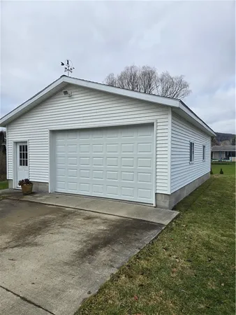 $149,900 | 2 Morgan Street, Avoca, NY 14809