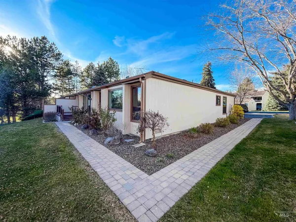$365,000 | 632 Morrison Drive, Twin Falls, ID 83301