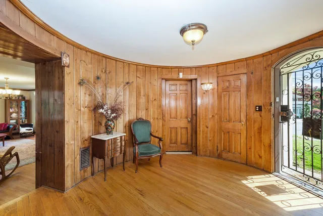 a picture of a room with windows