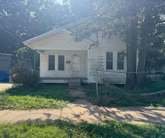 $200,000 | 37 Chester Street, Alexandria, LA 71301