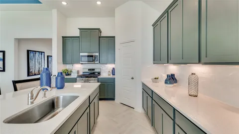 $445,920 | 121 Cecilia Cv Court, Dayton, TX 77535