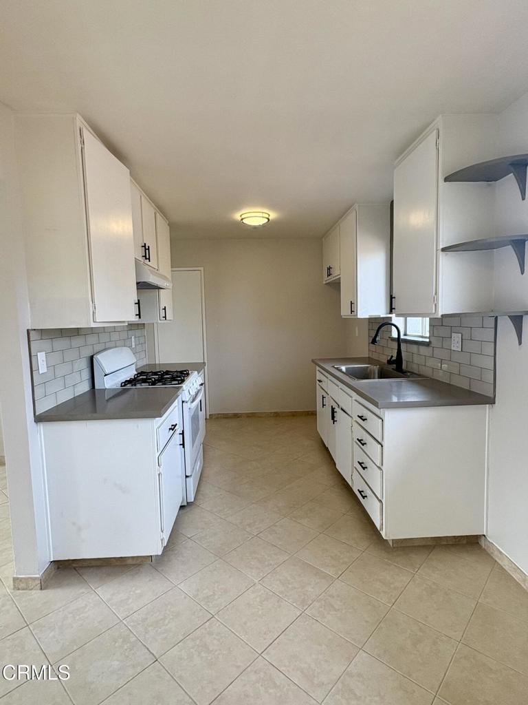 1951 North Ventura Road, Unit D Oxnard, CA 93036 - Photo 4 of 12