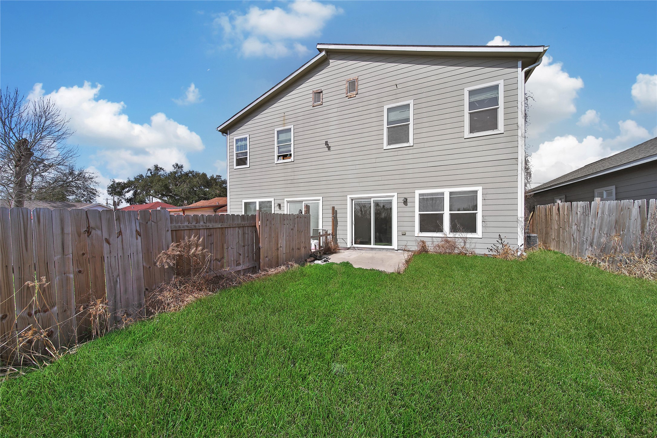 8034 Crestview Drive Houston, TX 77028 - Photo 15 of 15 a house view with a garden space