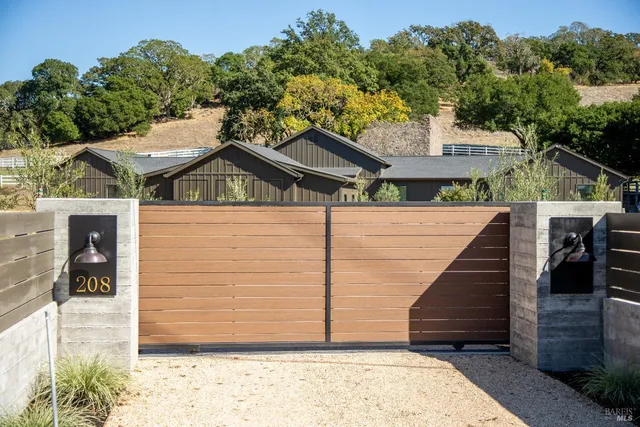 $3,995,000 | 208 Ursuline Road, Santa Rosa, CA 95403