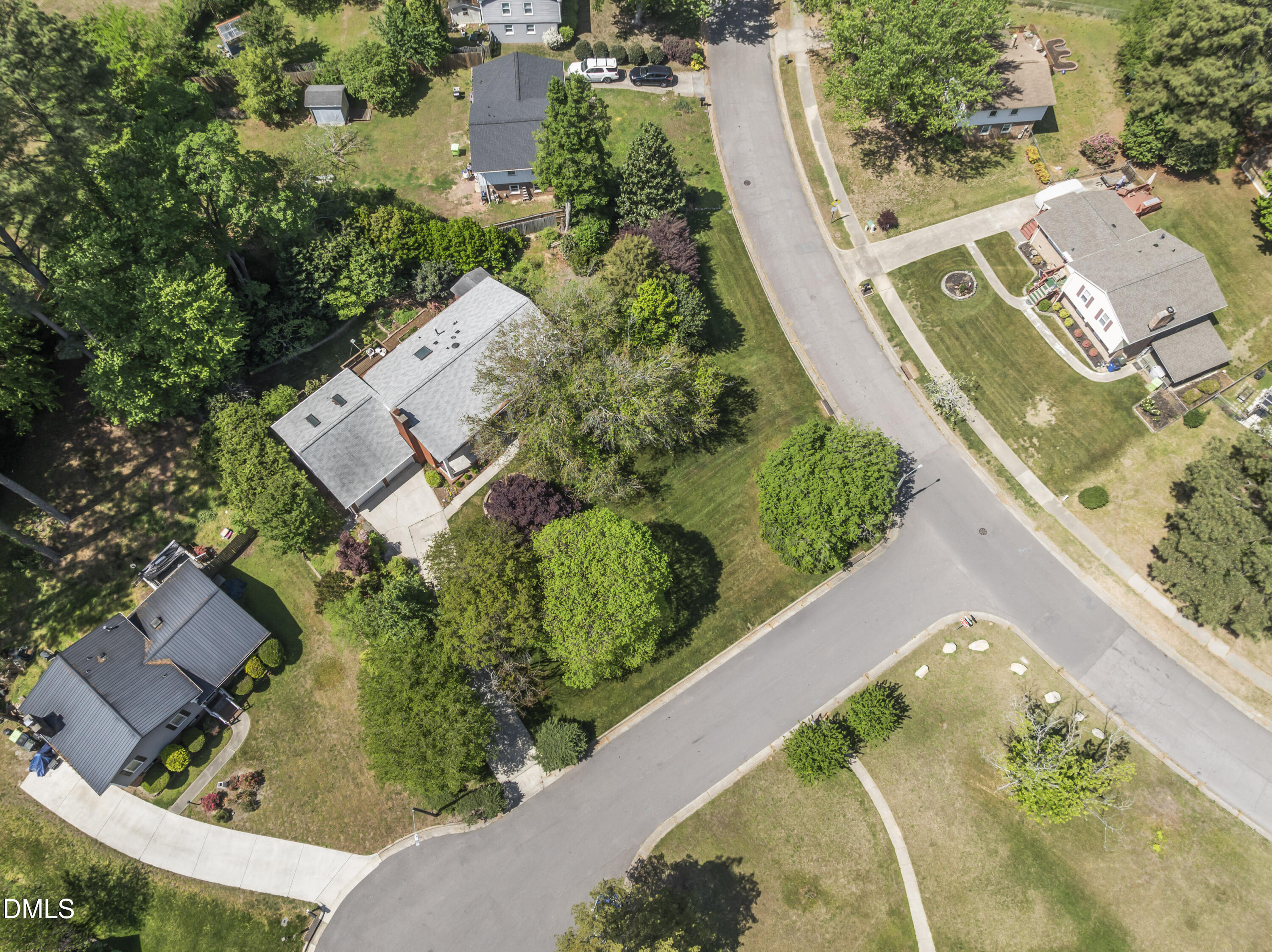 3801 Camaro Court Raleigh, NC 27604 - Photo 34 of 39 print_quality-DJI_0973 (1)