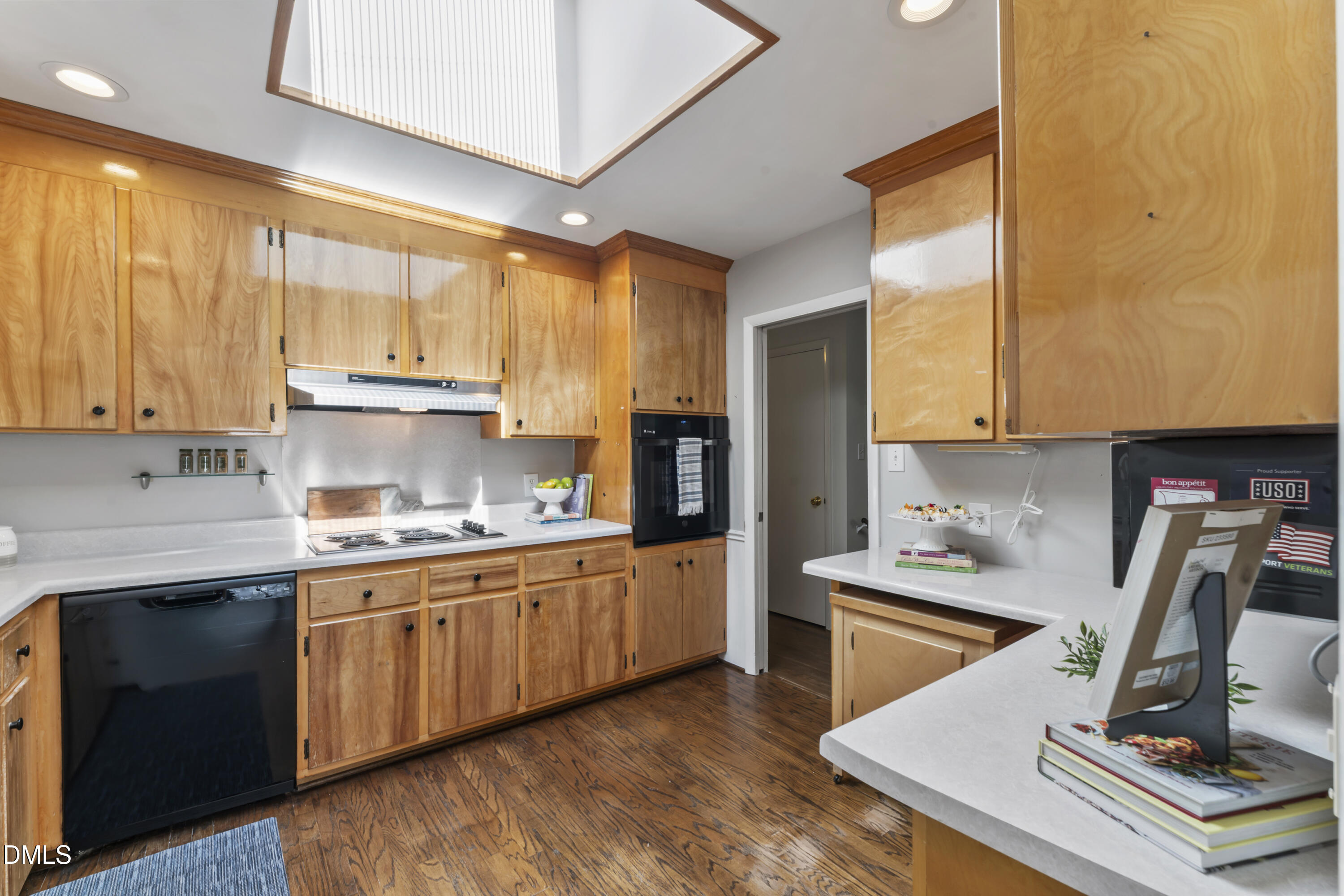 3801 Camaro Court Raleigh, NC 27604 - Photo 3 of 39 print_quality-DSC05716