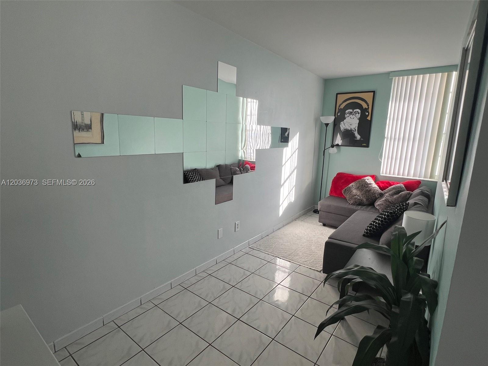 100 Lincoln Road, Unit 1001 Miami Beach, FL 33139 - Photo 10 of 47