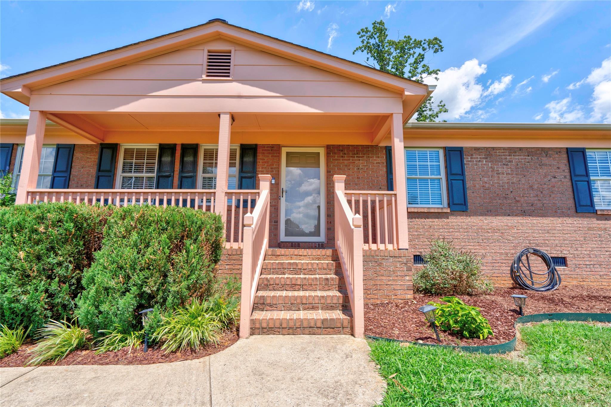 1427 Bethlehem Road Kings Mountain, NC 28086 - Photo 6 of 34 Gallery Image 6