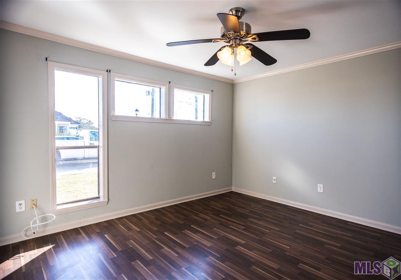 15021 Shenandoah View Court, Unit 1 Baton Rouge, LA 70817 - Photo 6 of 9