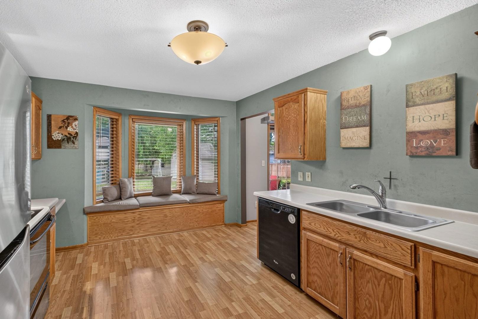 4022 Villa Road Northwest Rochester, MN 55901 - Photo 6 of 39