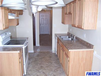 9117 Mariners Ridge Drive Fort Wayne, IN 46819 - Photo 6 of 14