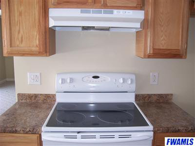 9117 Mariners Ridge Drive Fort Wayne, IN 46819 - Photo 8 of 14