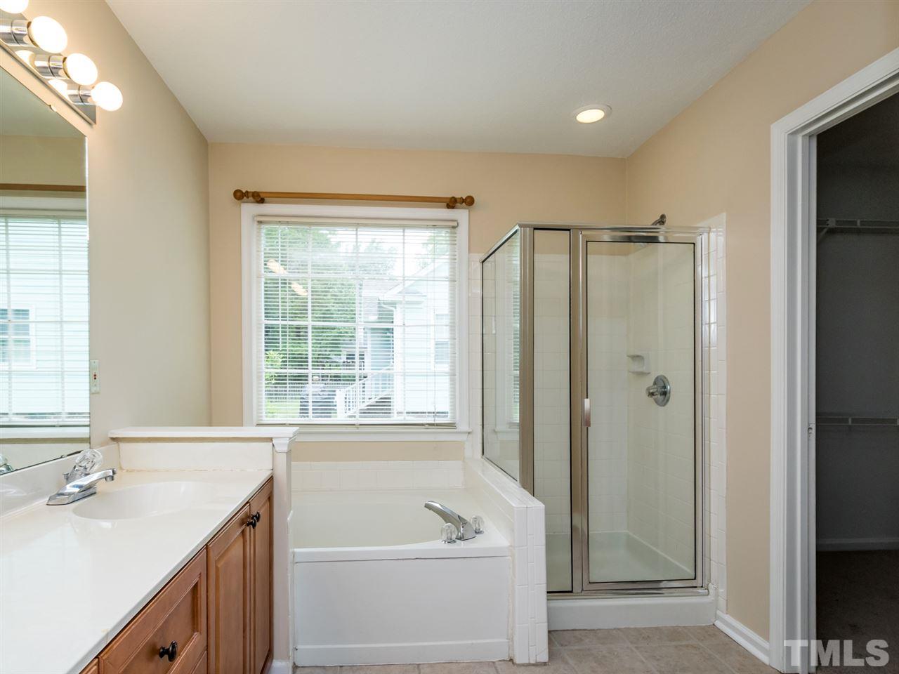 11905 North Exeter Way Raleigh, NC 27613 - Photo 14 of 22