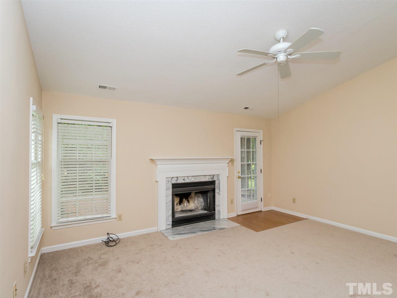 11905 North Exeter Way Raleigh, NC 27613 - Photo 3 of 22