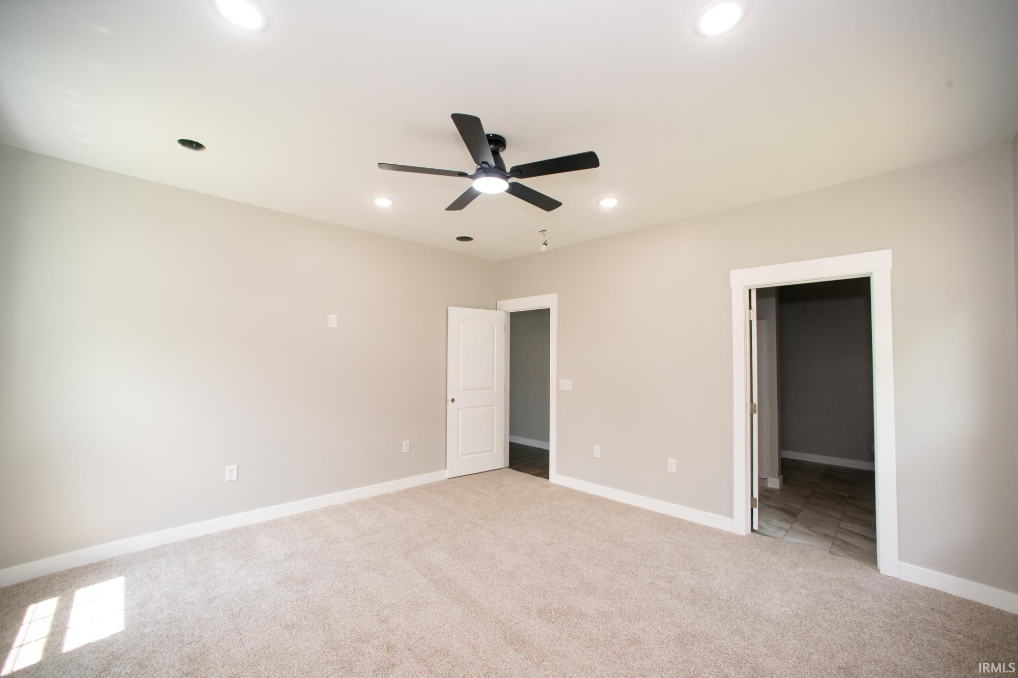 201 Roland Street Vincennes, IN 47591 - Photo 19 of 34