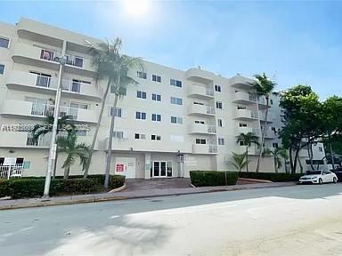 6801 Harding Avenue, Unit 306 Miami Beach, FL 33141 - Photo 5 of 30 front view of a building