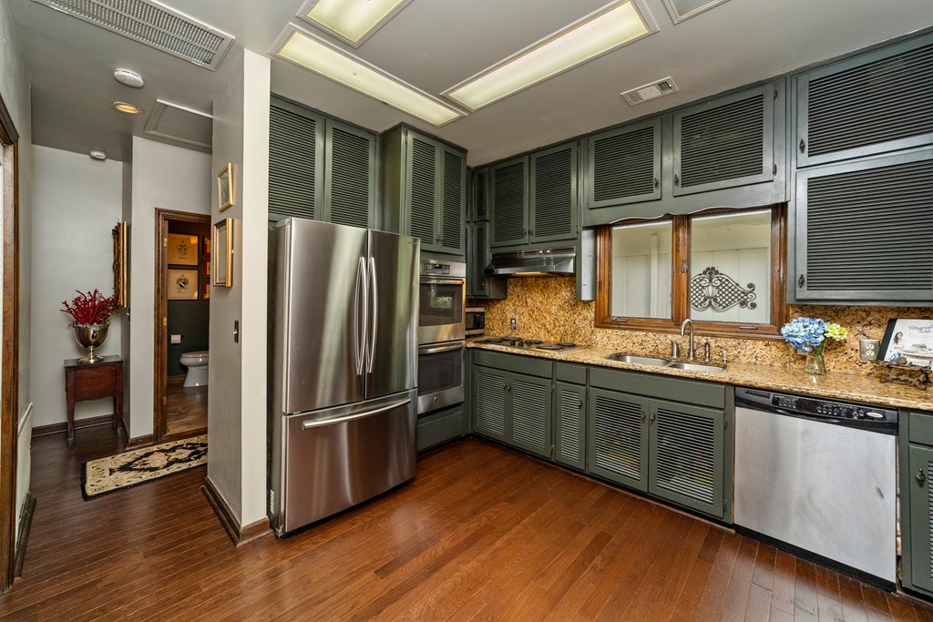 411 Highlander Run LaGrange, GA 30240 - Photo 14 of 35