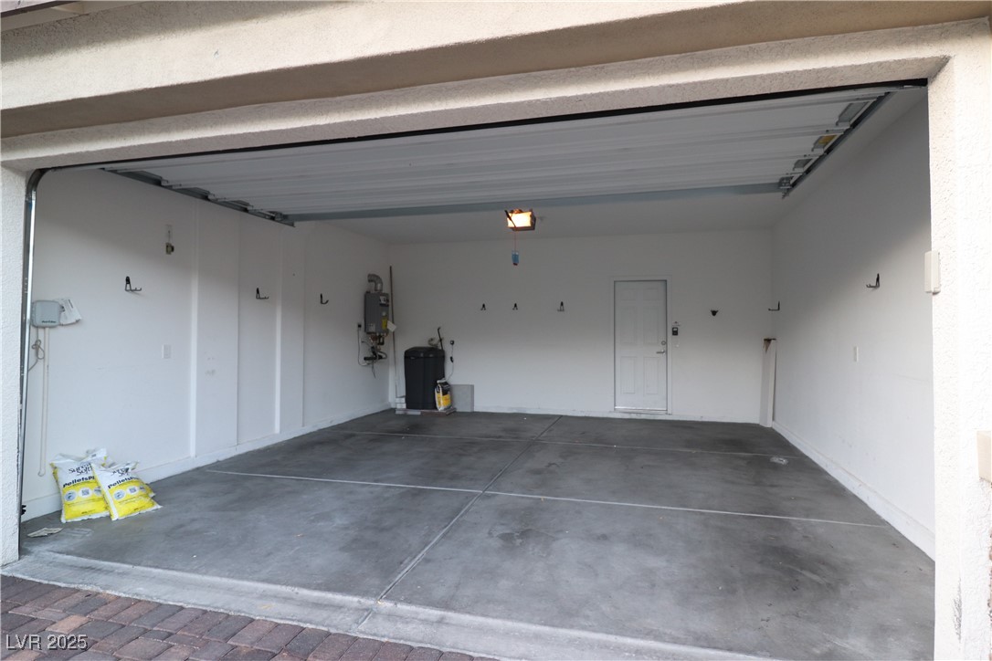 9474 Brough Avenue Las Vegas, NV 89178 - Photo 26 of 29