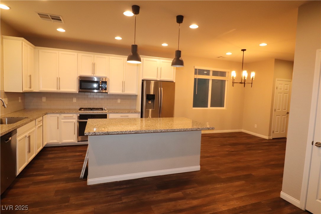 9474 Brough Avenue Las Vegas, NV 89178 - Photo 4 of 29