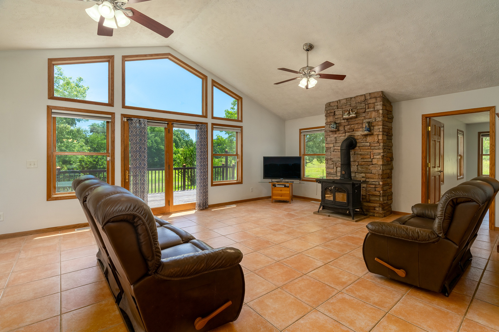 450 Clark School Road De Soto, IL 62924 - Photo 6 of 47