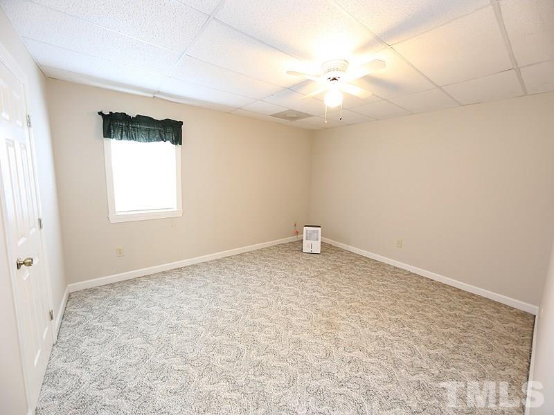 4791 Thomas Road Henderson, NC 27537 - Photo 23 of 25