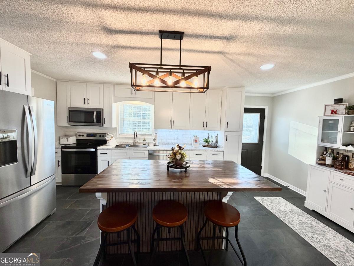 1242 Broxton Highway Hazlehurst, GA 31539 - Photo 14 of 53