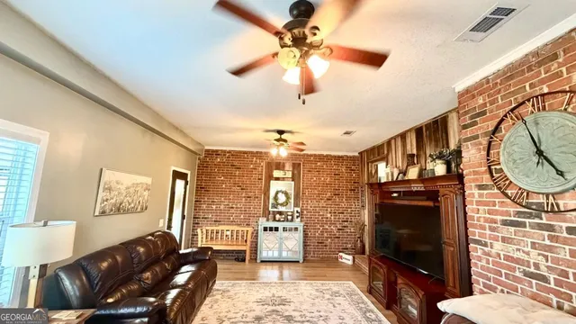 $287,250 | 1242 Broxton Highway, Hazlehurst, GA 31539