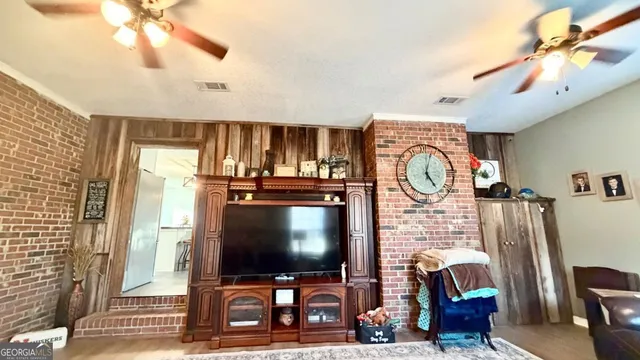 $287,250 | 1242 Broxton Highway, Hazlehurst, GA 31539