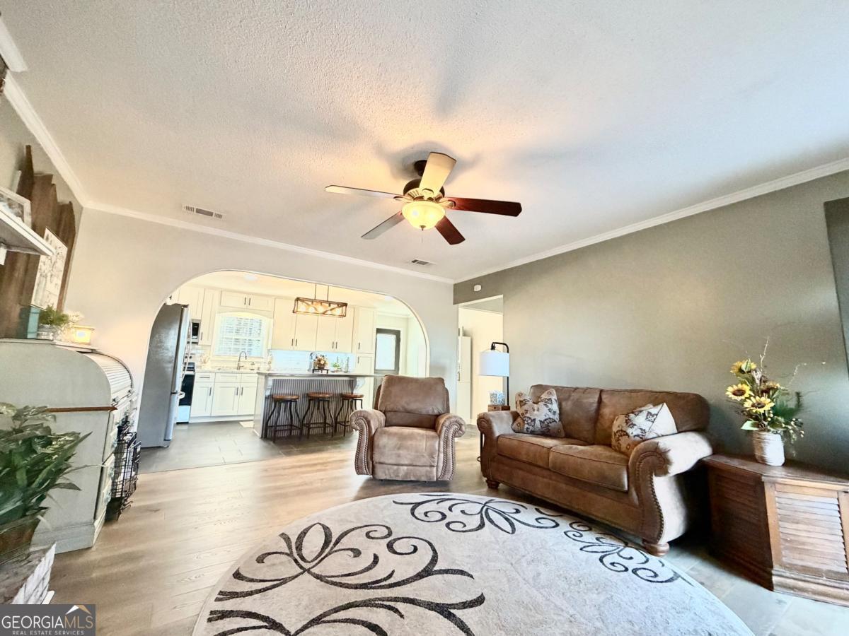 1242 Broxton Highway Hazlehurst, GA 31539 - Photo 8 of 53