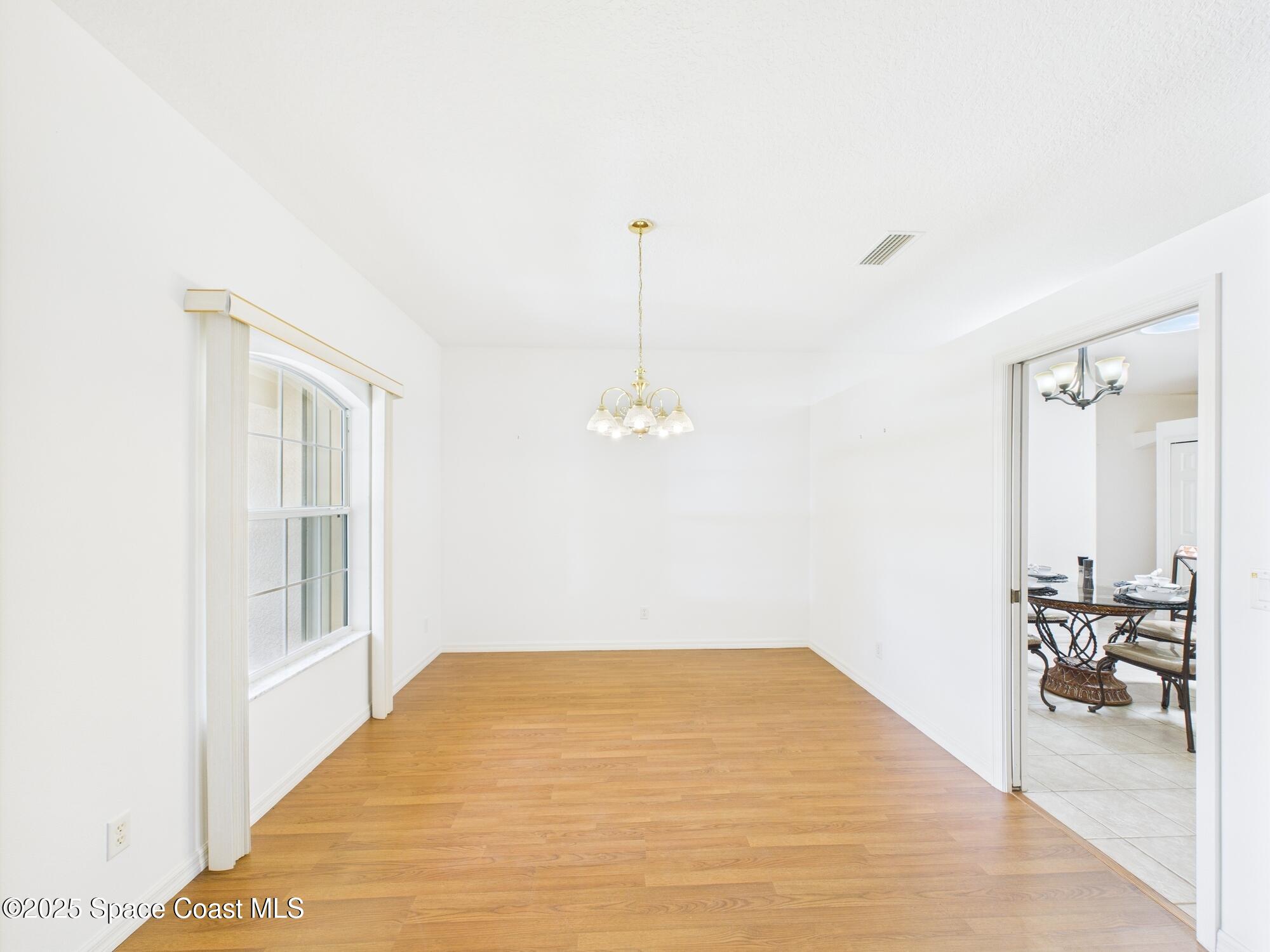 826 Riviera Avenue Sebastian, FL 32958 - Photo 33 of 35 CAM02441G0-PR0227-STILL004