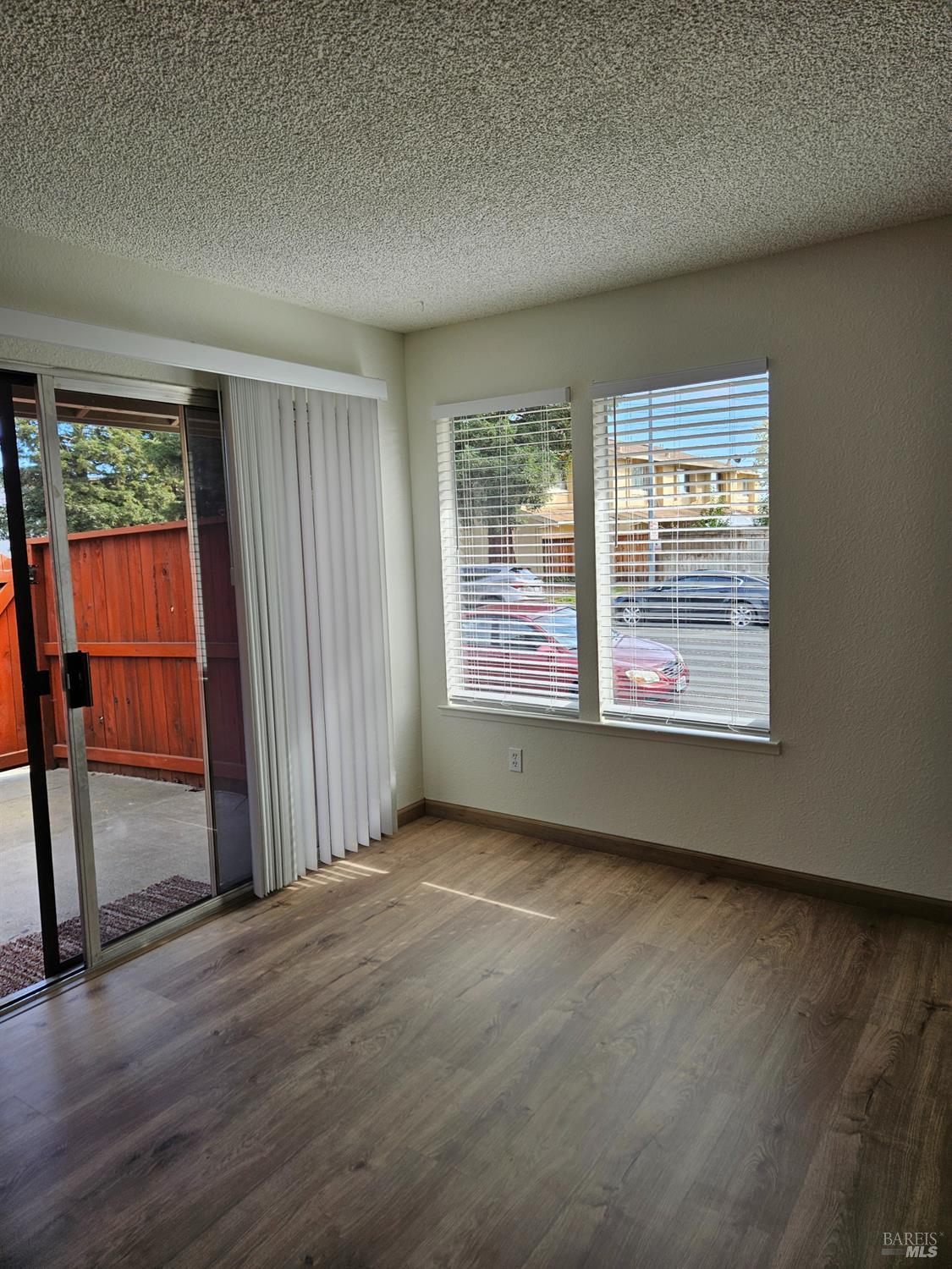 1930 Grande Circle, Unit 72 Fairfield, CA 94533 - Photo 15 of 34