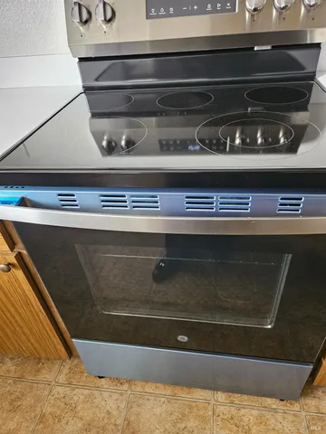 $245,900 | 1930 Grande Circle, Unit 72, Fairfield, CA 94533