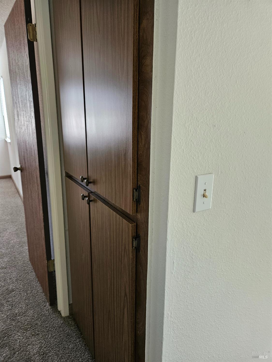 1930 Grande Circle, Unit 72 Fairfield, CA 94533 - Photo 27 of 34 a view of a hallway