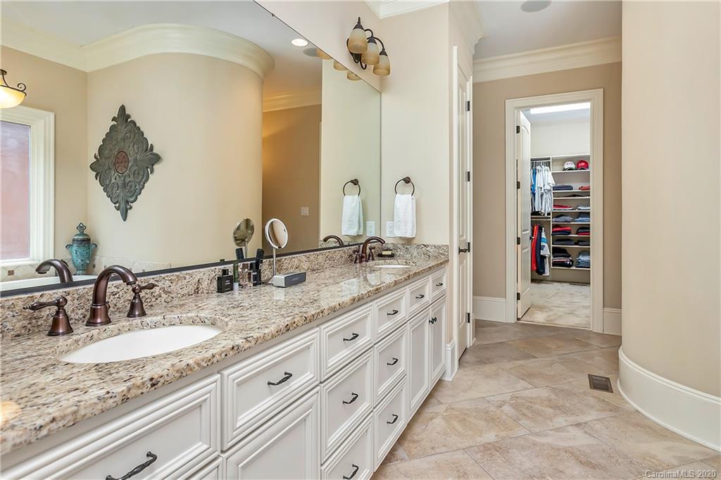 3620 Sharon View Road, Unit 2 Charlotte, NC 28210 - Photo 16 of 48 Gallery Image 16