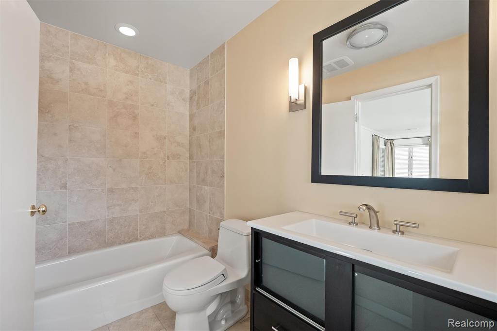 664 Rudgate Road Bloomfield Hills, MI 48304 - Photo 24 of 44 Gallery Image 24