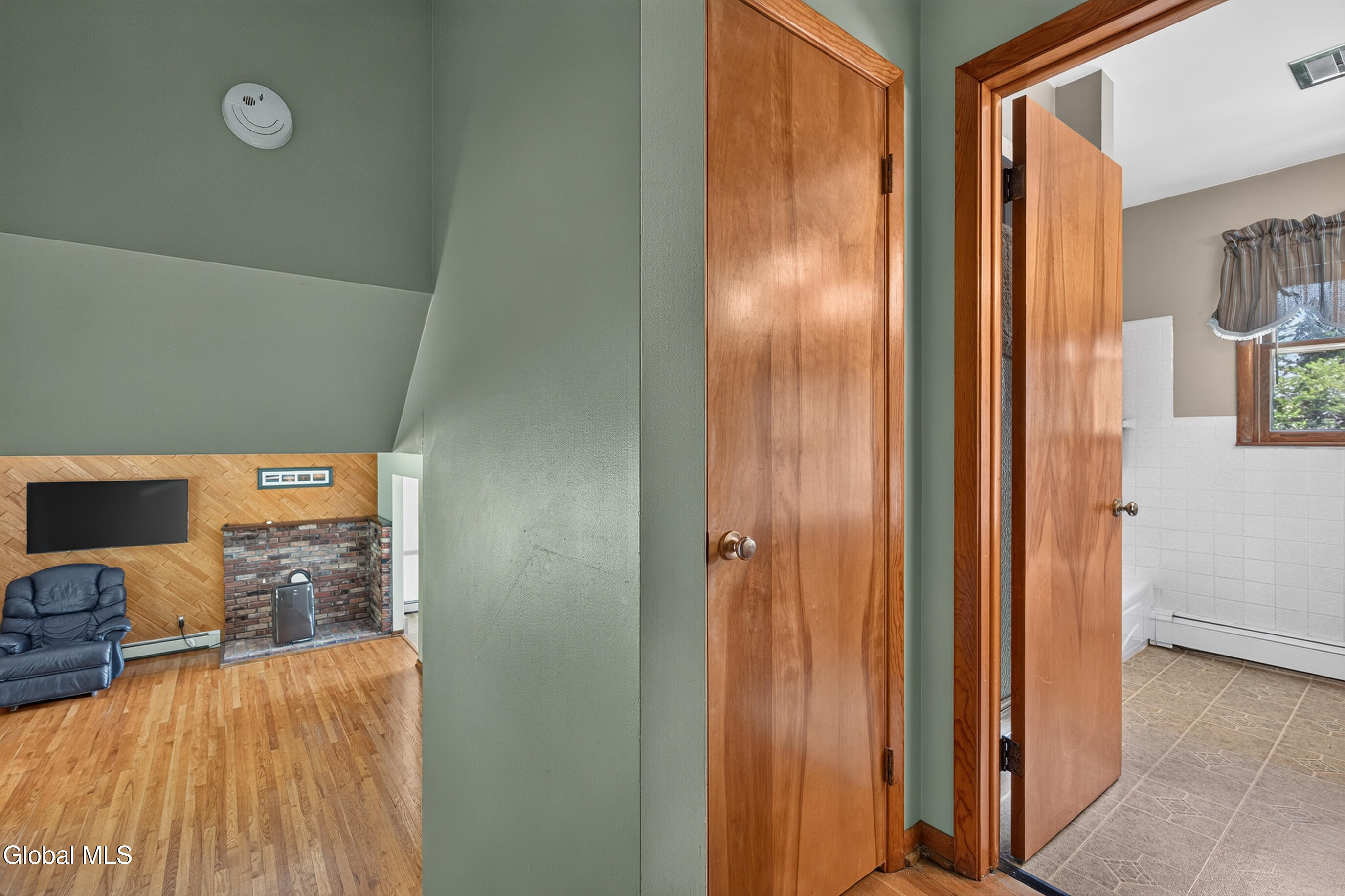 137 Mammoth Spring Road Wynantskill, NY 12198 - Photo 25 of 74 054-137-Mammoth-Spring-Road-Wynantskill-