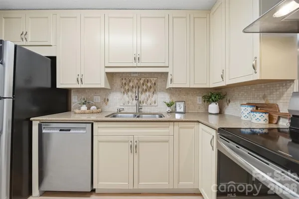 $399,900 | 2200 6th Street Northwest, Unit 3A, Hickory, NC 28601