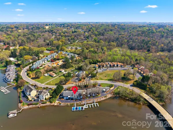 $399,900 | 2200 6th Street Northwest, Unit 3A, Hickory, NC 28601