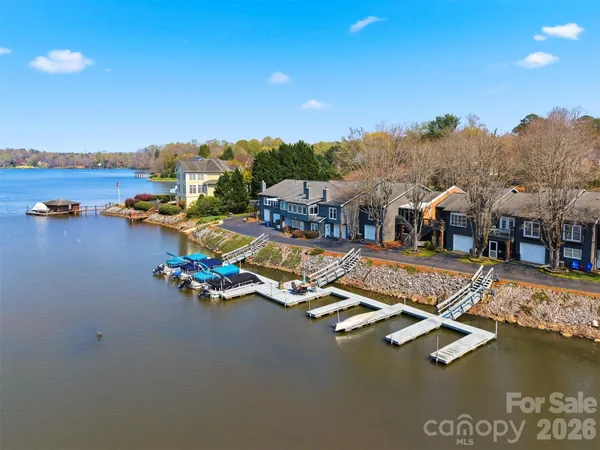 $399,900 | 2200 6th Street Northwest, Unit 3A, Hickory, NC 28601