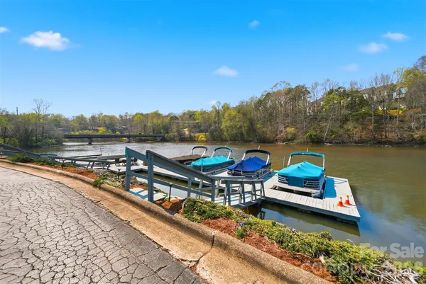 $399,900 | 2200 6th Street Northwest, Unit 3A, Hickory, NC 28601