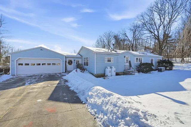 $350,000 | 54 Old Village Road, Winthrop, ME 04364