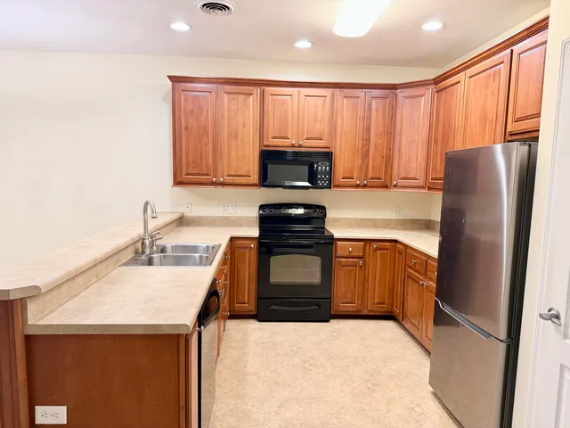 $1,650 | 5644 Mountain Oaks Lane, Ooltewah, TN 37363