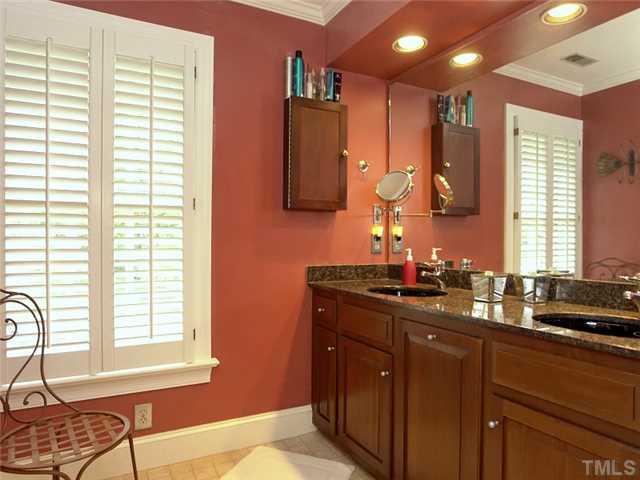 2520 Beechridge Road Raleigh, NC 27608 - Photo 12 of 25