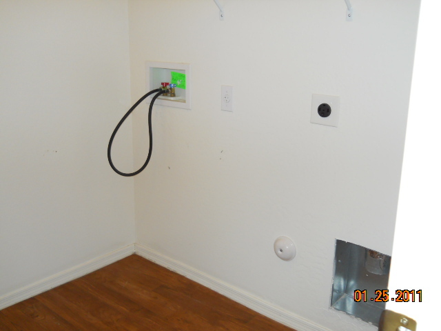 8519 West Payson Road Tolleson, AZ 85353 - Photo 8 of 19 Laundry Room