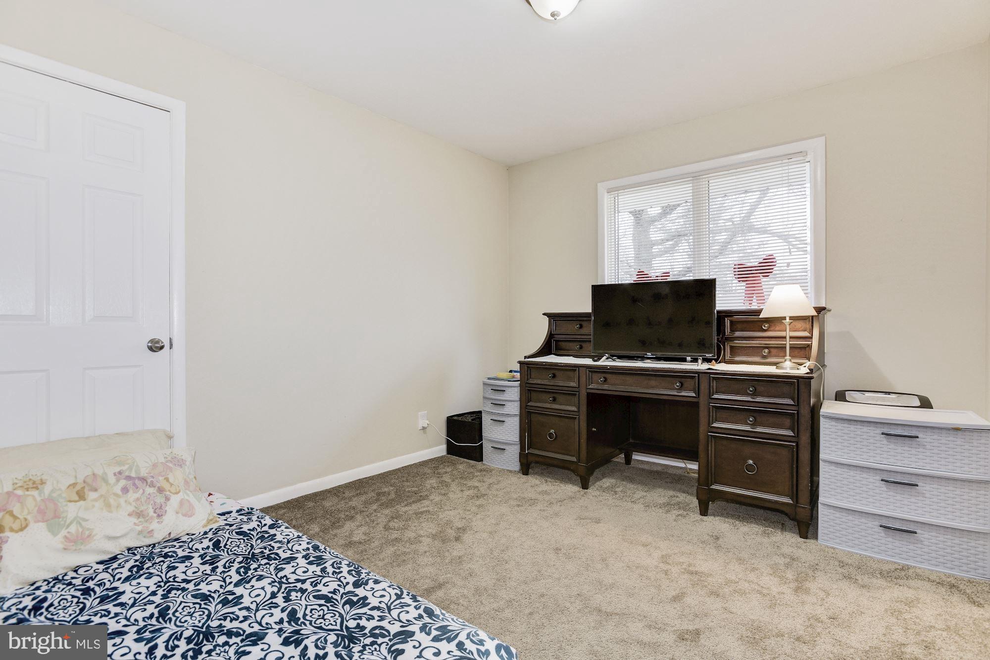 506 Bancroft Road Cherry Hill, NJ 08034 - Photo 9 of 26