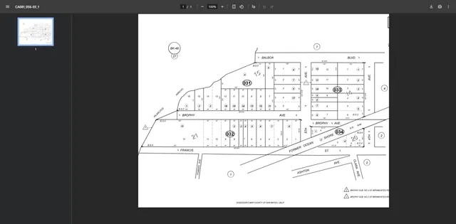 a view of entryway with outdoor area