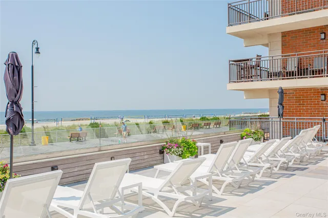 $3,700 | 230 West Broadway, Long Beach, NY 11561