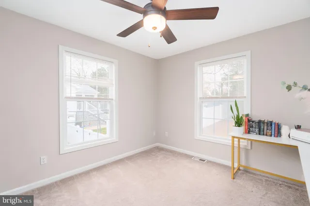 $375,000 | 22 N Road, Chesapeake City, MD 21915