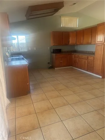 $399,900 | 10606 Arlington Street, Adelanto, CA 92301