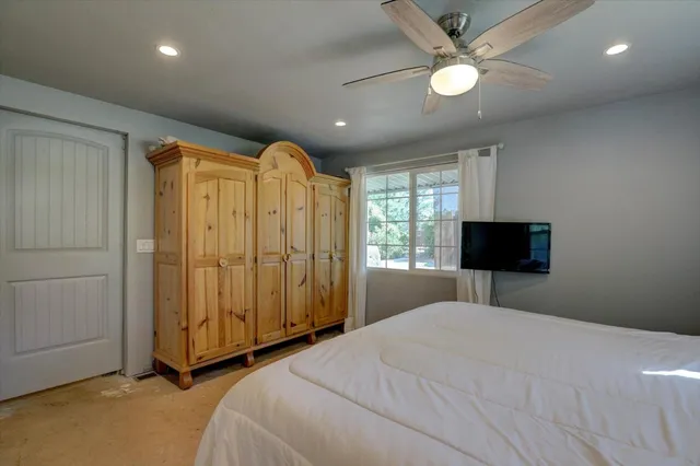 a view of a room with shelves